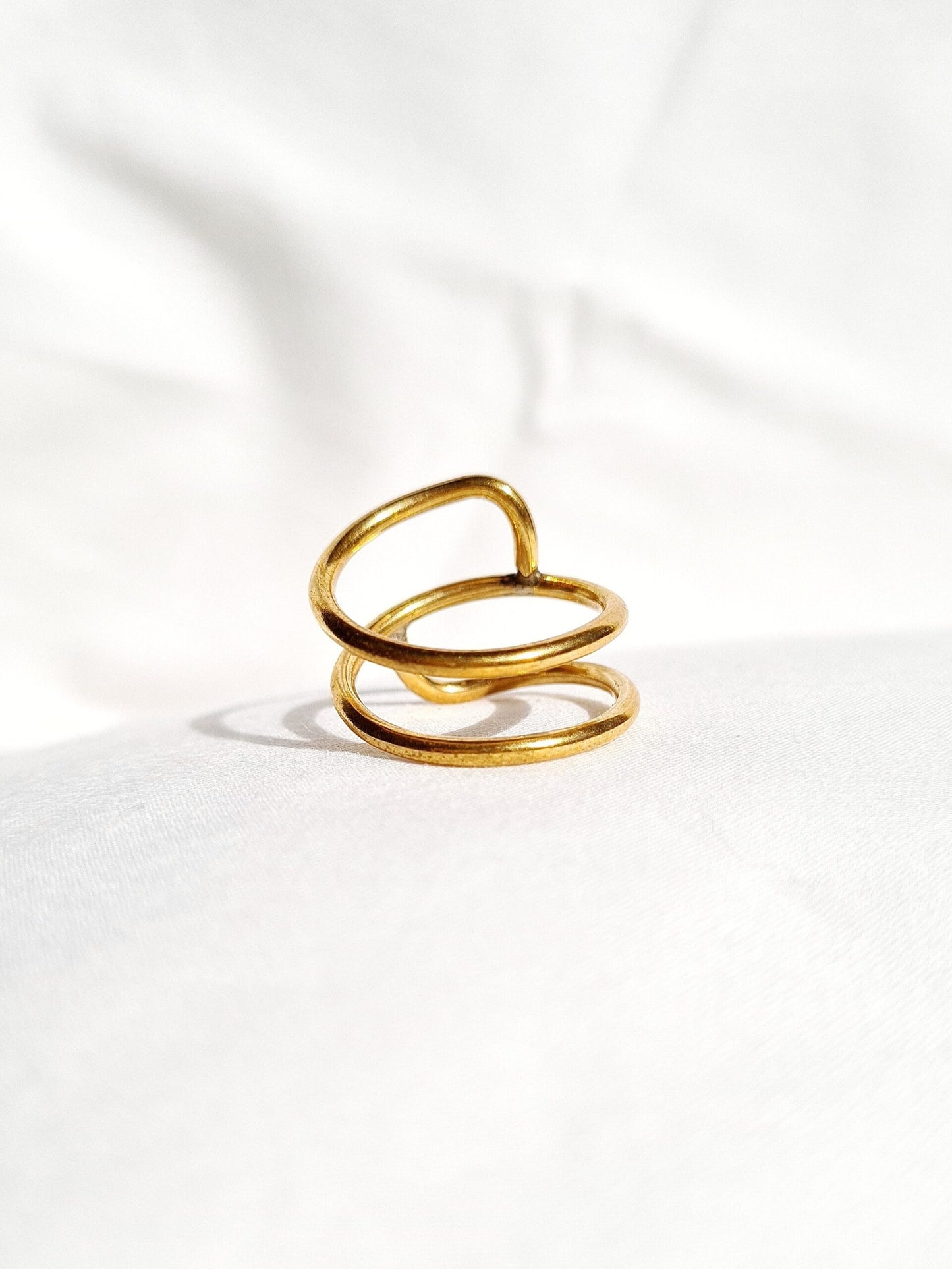 Minimalist S Band Ring - Brass
