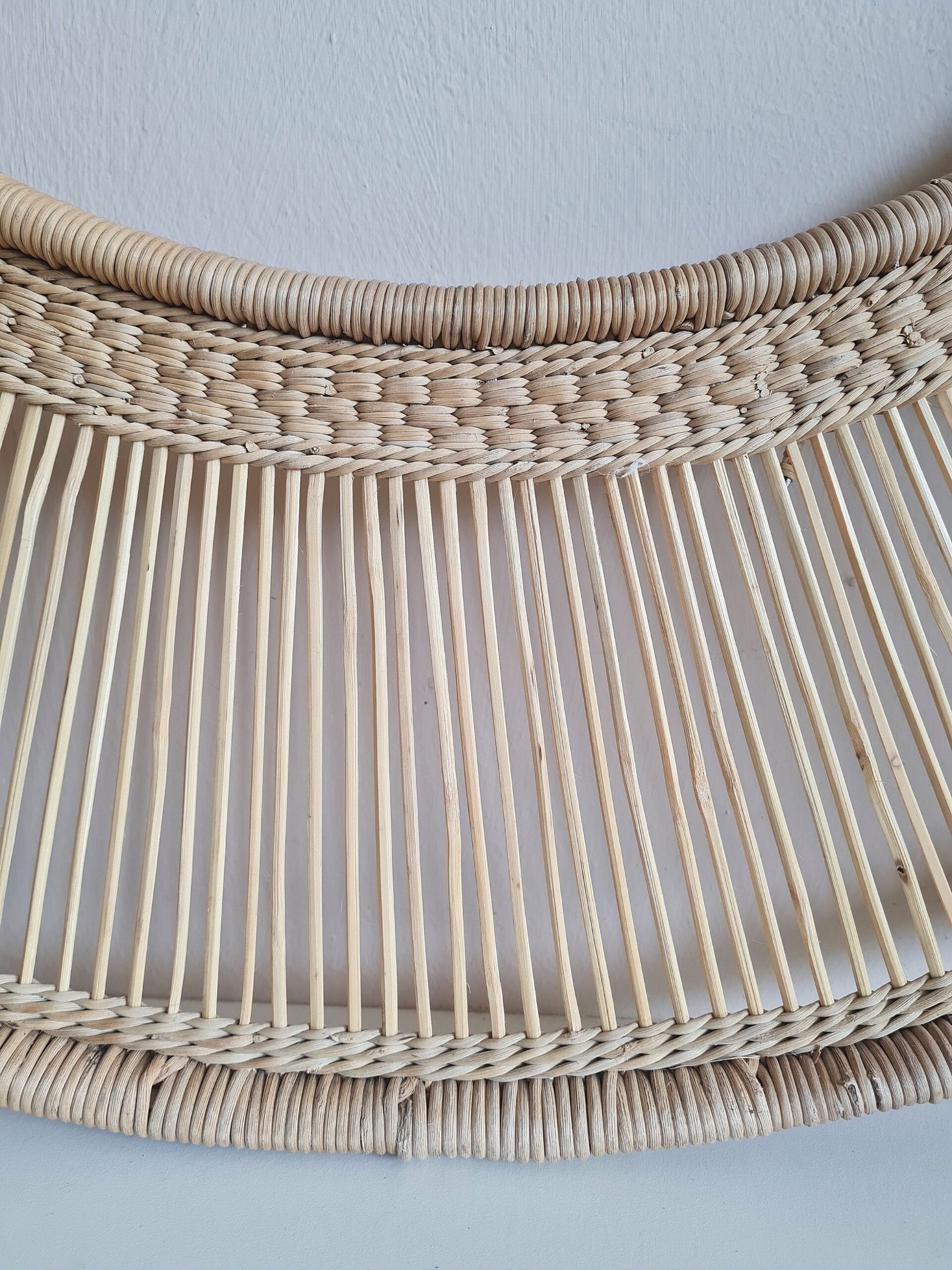 Malawian Oval Mirror Frame (only)