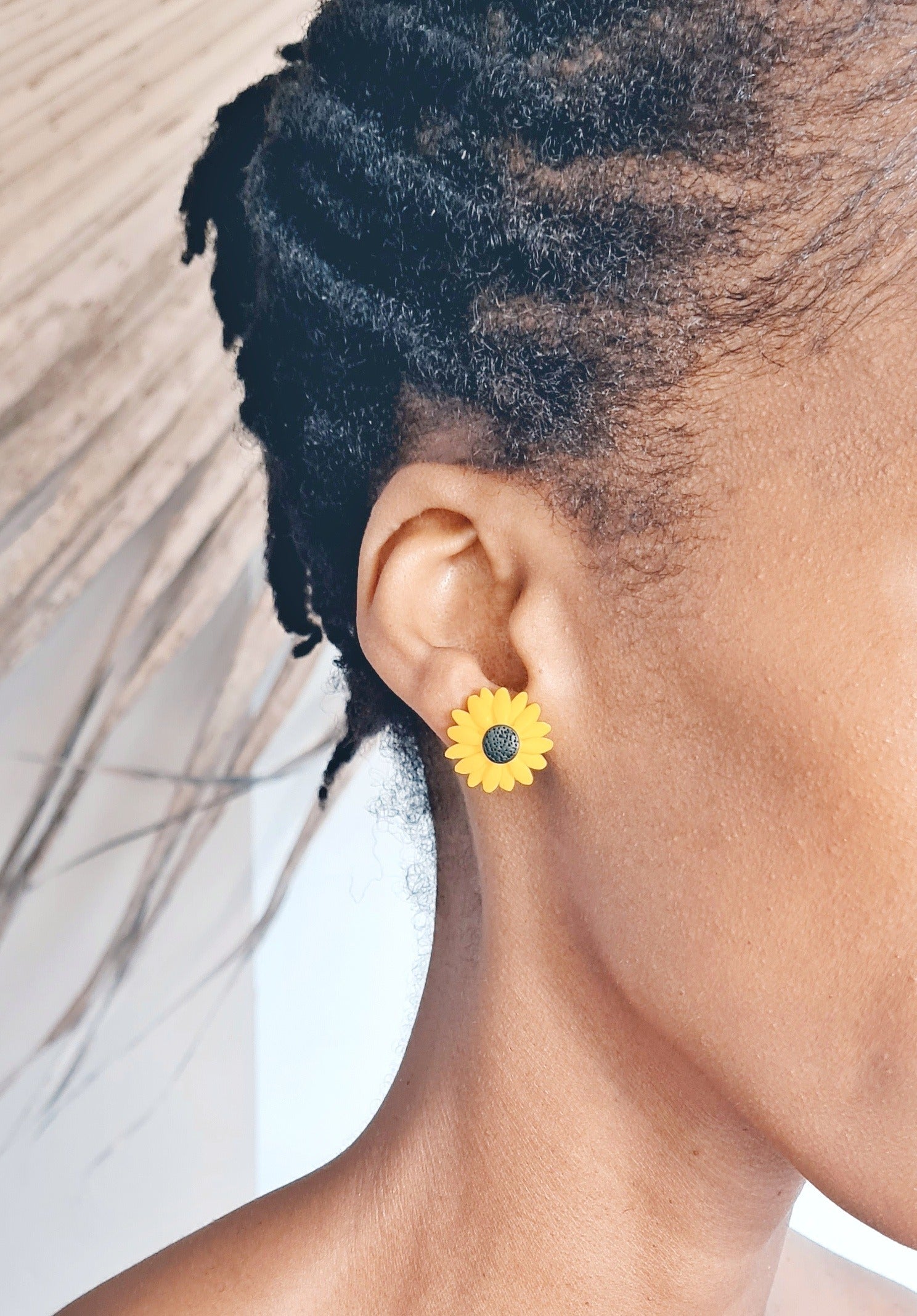 Sunflower - handmade clay earrings
