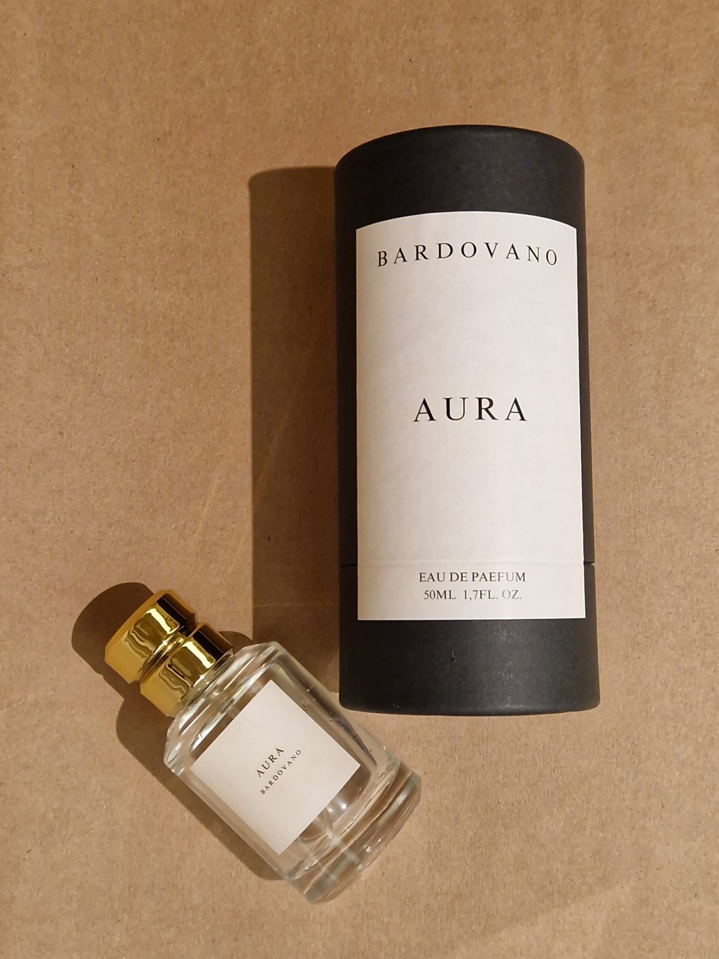 Aura – Radiant. Feminine. Captivating. 50ml