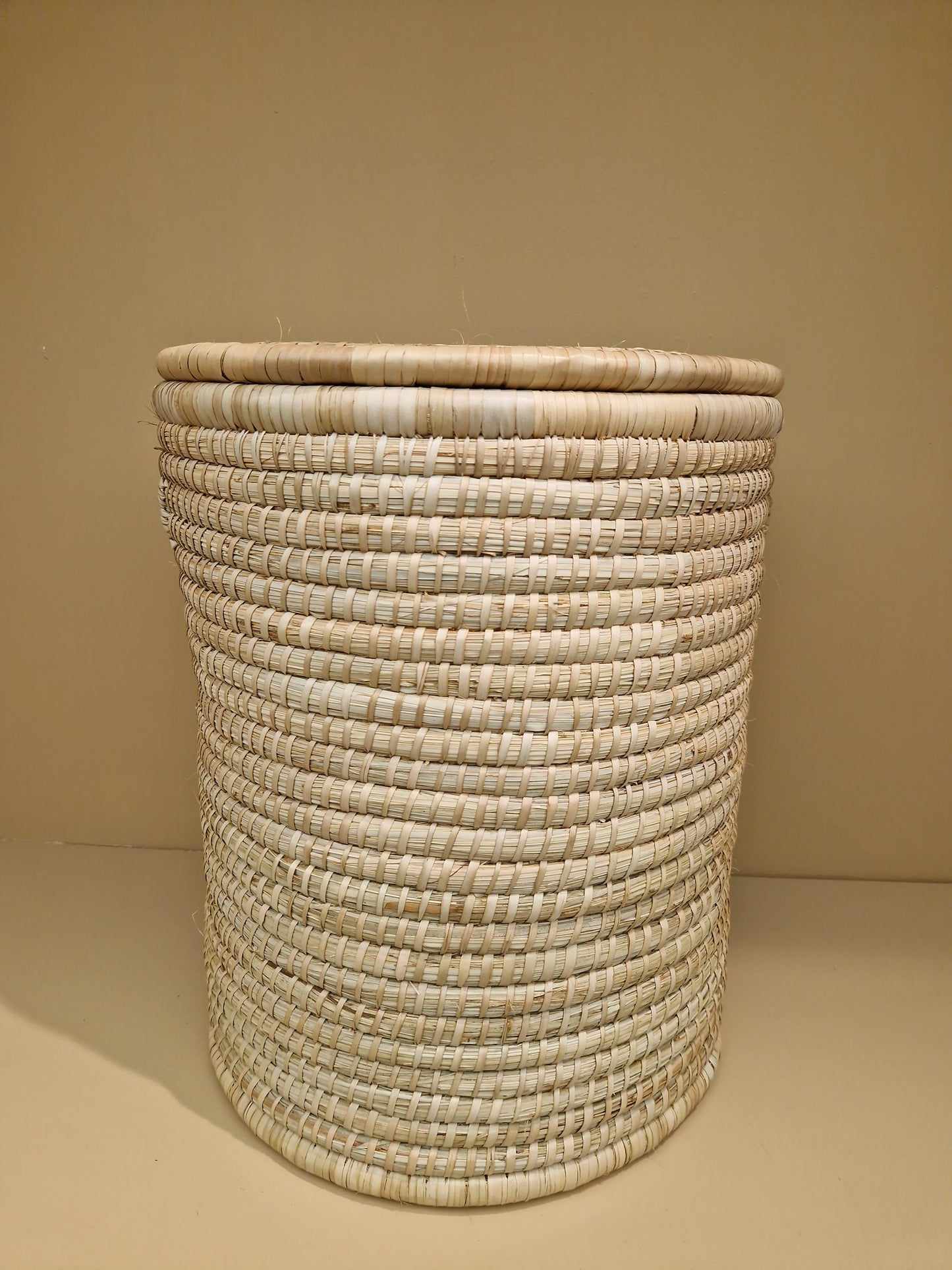 Mama Winnie Handwoven Natural Laundry Basket with Lid