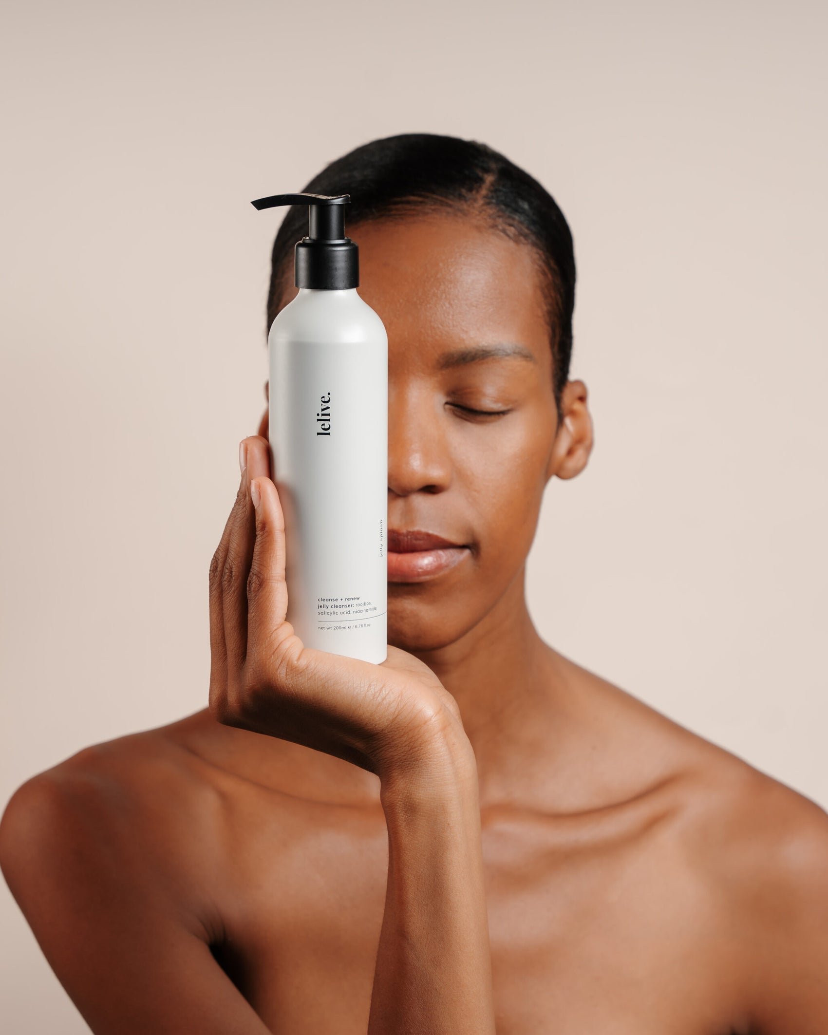 Jelly splash | brighten + renew cleanser