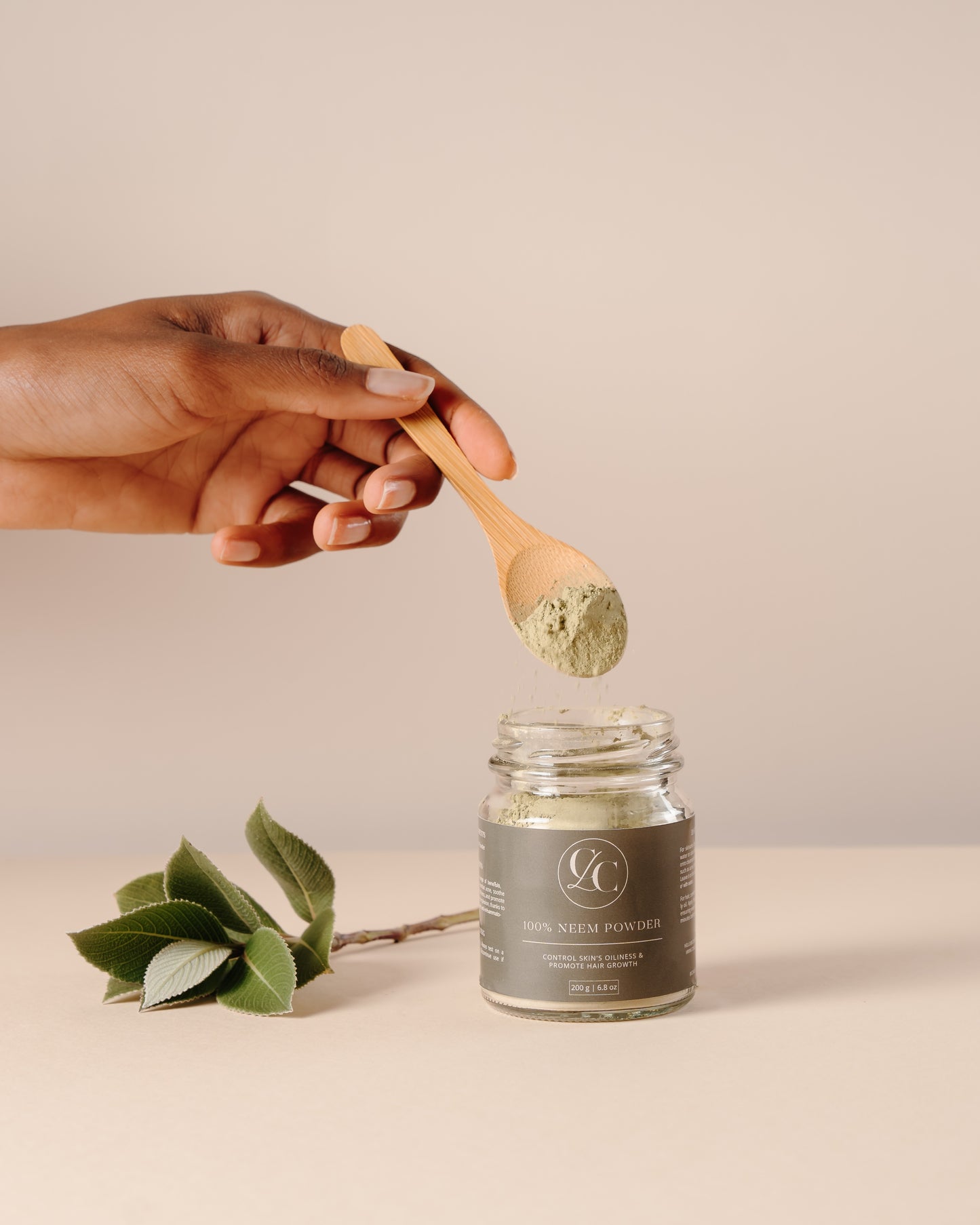 100% Neem Powder
