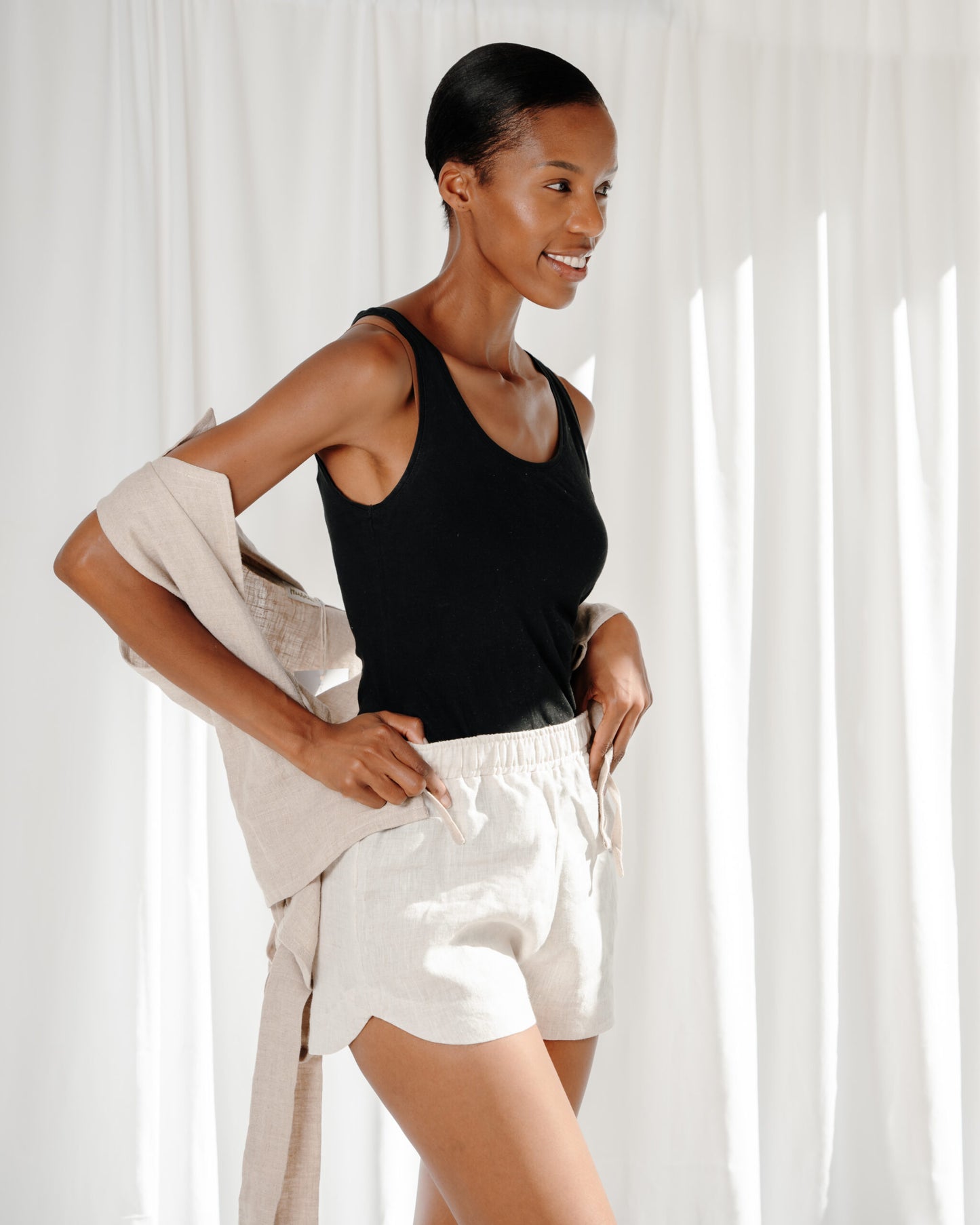 100% Linen Shorts with elasticated high waist