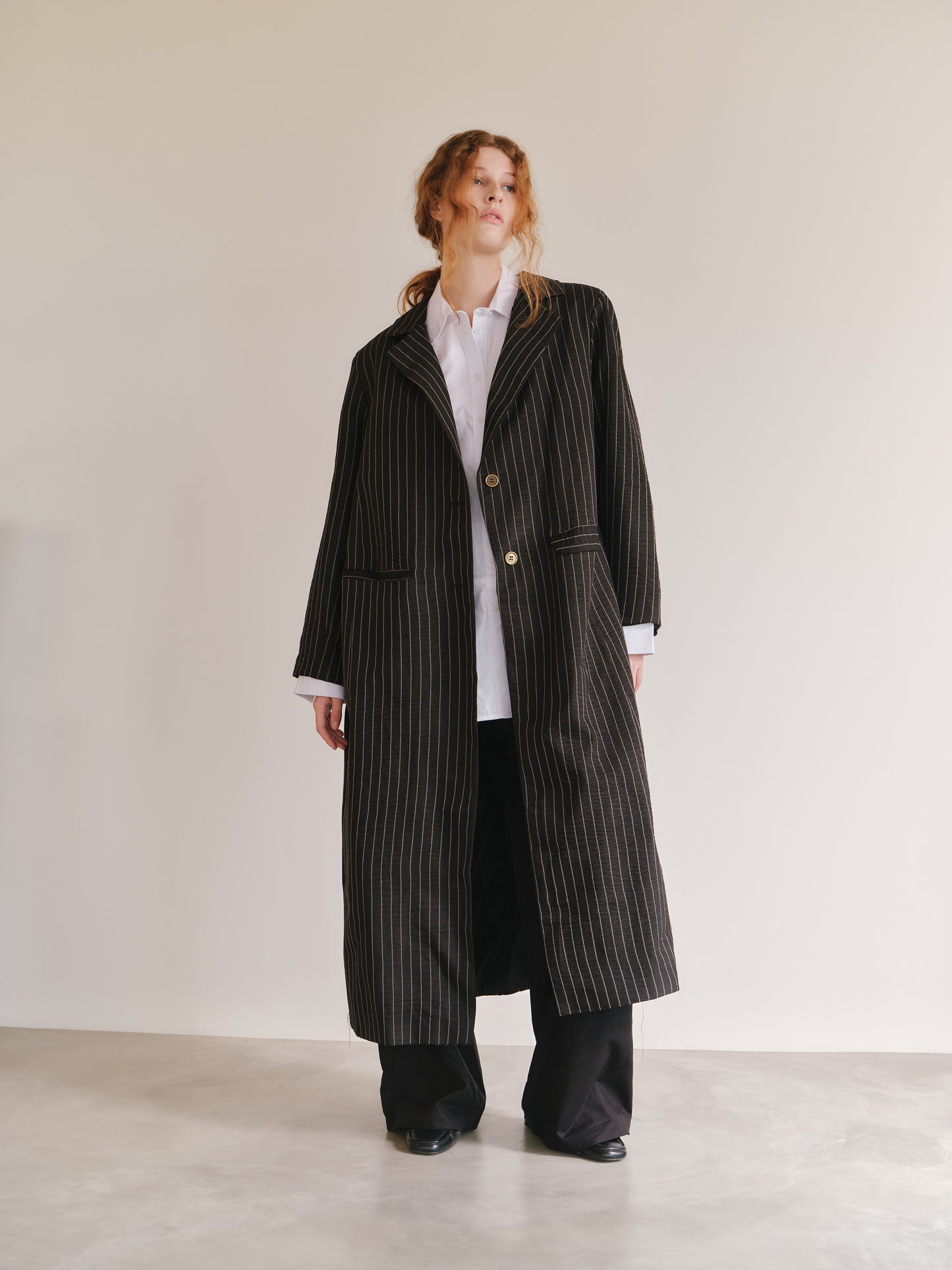 Oversized Linen Jacket with 100% Cotton Lining by Merlin