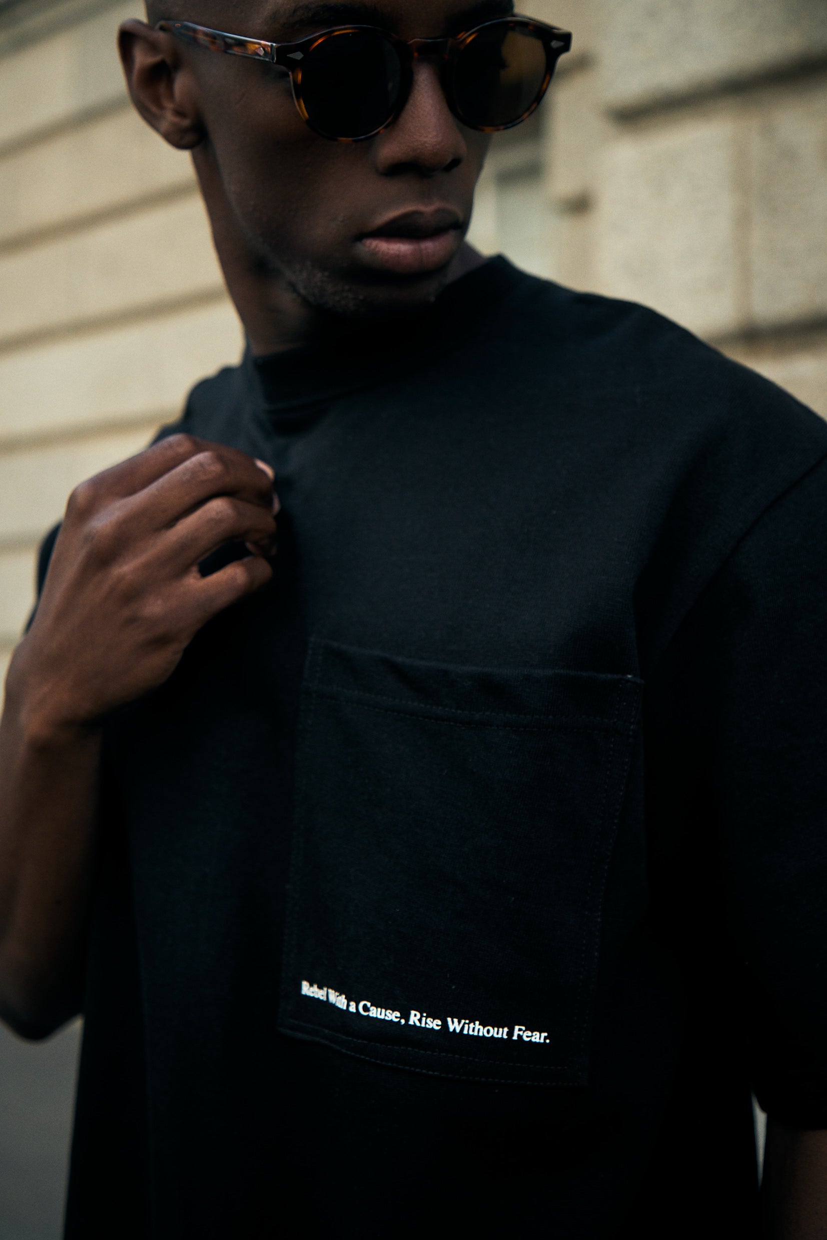 INDIGO T-SHIRT IN BLACK