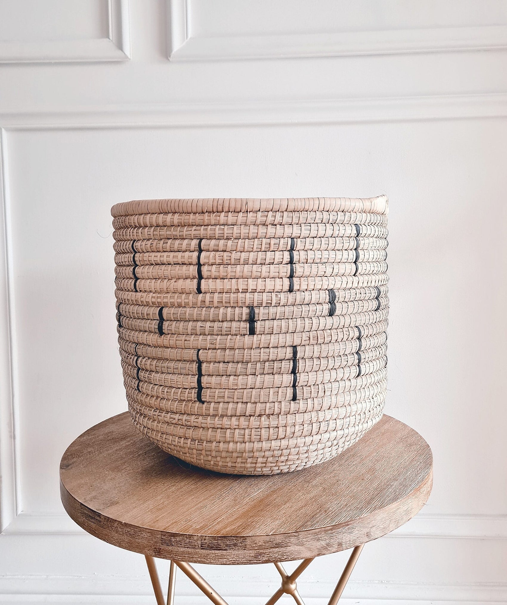 Stylish Interior Basket with Black Lines