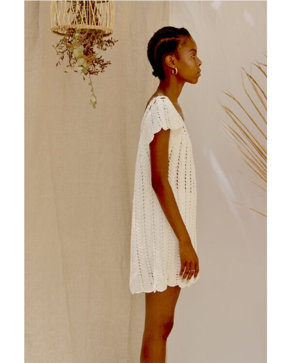 White short crochet dress - Image 3