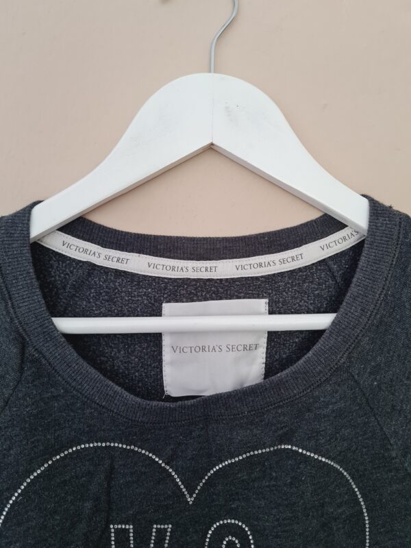 Victoria Secret Grey sweater - Image 4