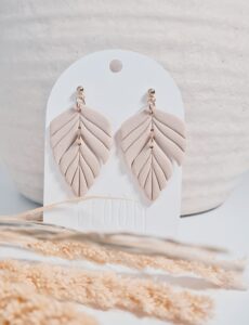 Beige leaf - handmade clay earrings