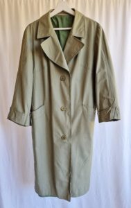 Swiss fabric coat (M)
